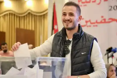 المحكمة الإدارية تنتصر للصحفي عبدالله عويضه..