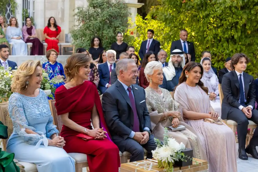 مدار الساعة,أخبار الأردن,اخبار الاردن,الملك عبدالله الثاني,الملكة رانيا العبدالله,الأمير هاشم بن عبدالله الثاني,الأمير فيصل بن الحسين,الأميرة سارة بنت فيصل,الديوان الملكي الهاشمي,قصر زهران