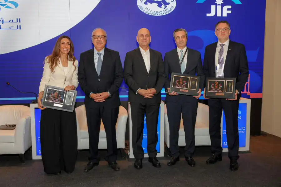 مدار الساعة,أخبار البنوك والشركات,الملك الحسين بن طلال,الذكاء الاصطناعي,البحر الميت