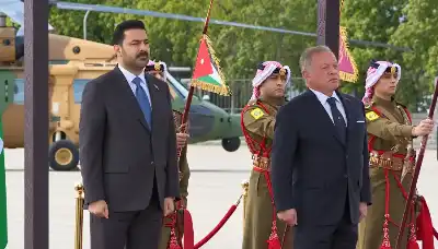 الملك يستقبل رئيس الوزراء العراقي