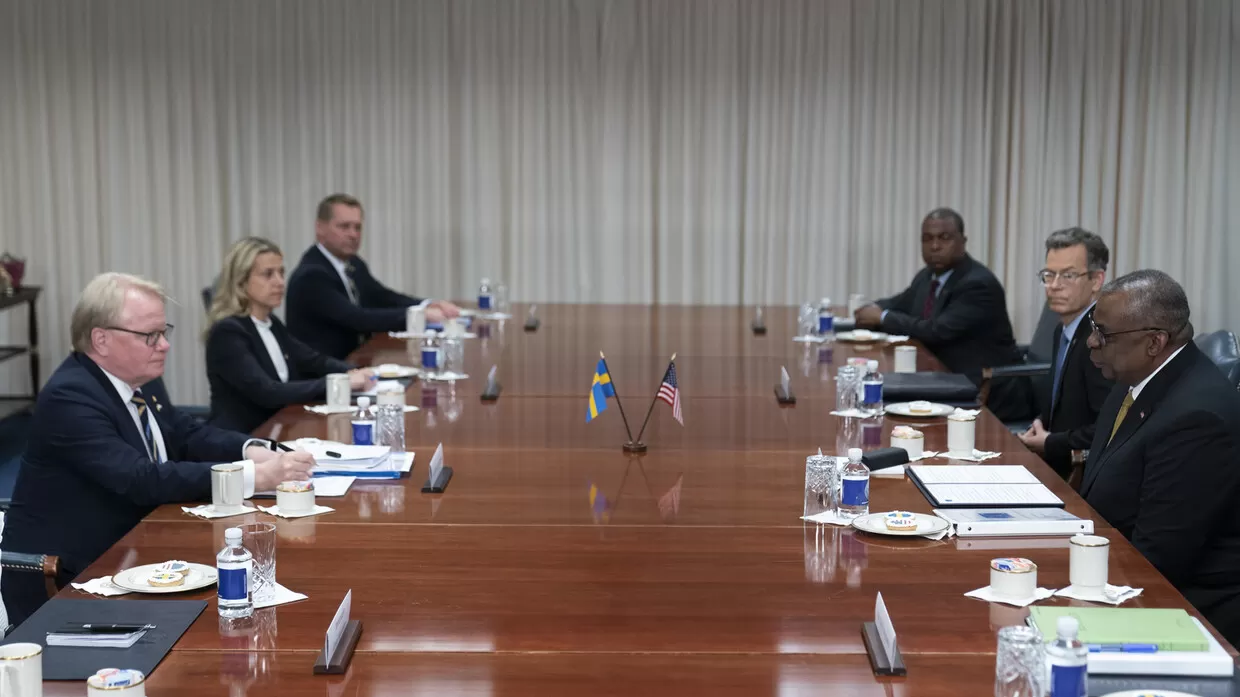 مدار الساعة,أخبار عربية ودولية