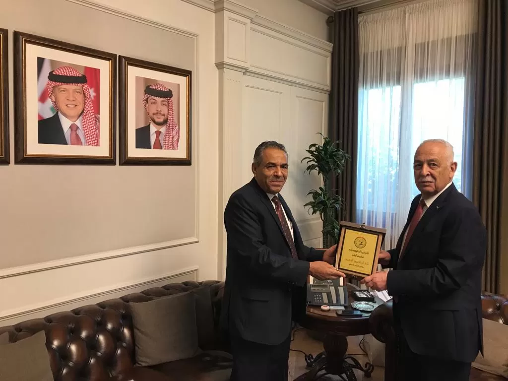 مدار الساعة,مناسبات أردنية,الديوان الملكي الهاشمي,الديوان الملكي,عيد الاستقلال,يوم الجيش