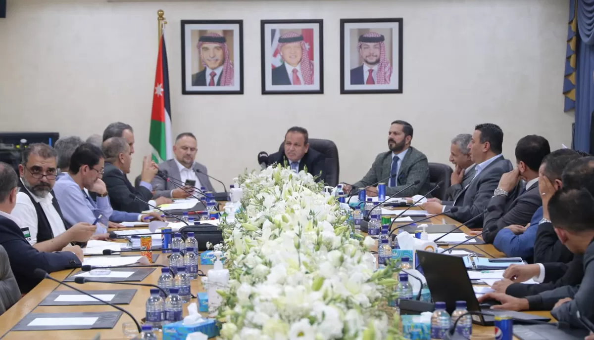 مدار الساعة,أخبار مجلس النواب الأردني,وزارة المياه والري,سلطة المياه,ديوان المحاسبة,وزارة المياه,هيئة النزاهة ومكافحة الفساد,مكافحة الفساد,شركة مياه العقبة