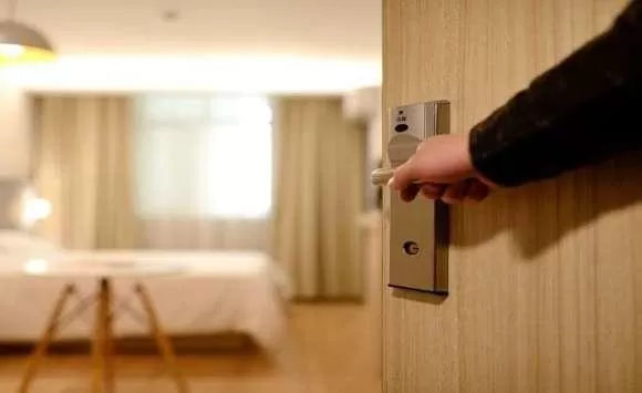 مدار الساعة,أخبار السياحة في الأردن,عيد الفطر,البحر الميت
