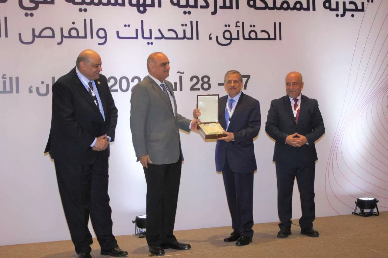 مدار الساعة,مناسبات أردنية,رئيس الوزراء,كورونا,المملكة الأردنية الهاشمية,وزارة الصحة,المستشفيات الخاصة