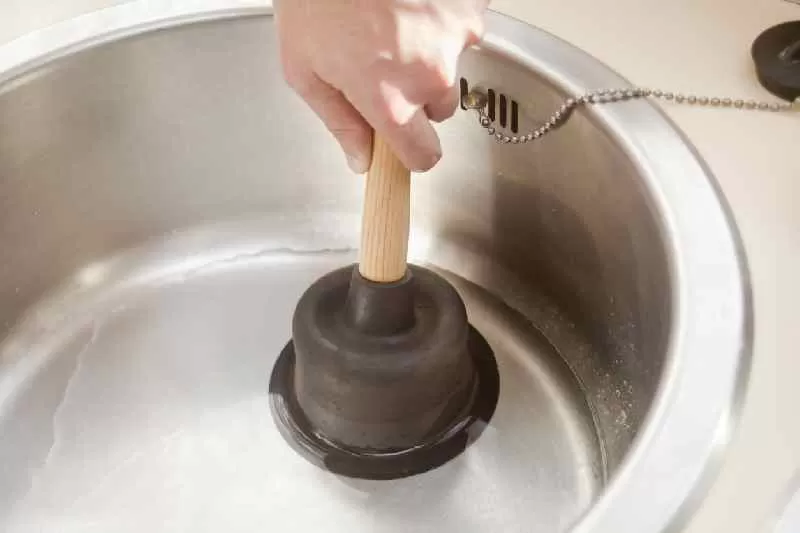 مدار الساعة,أخبار الأسرة
