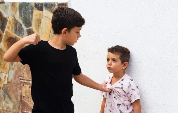 مدار الساعة,أخبار الأسرة
