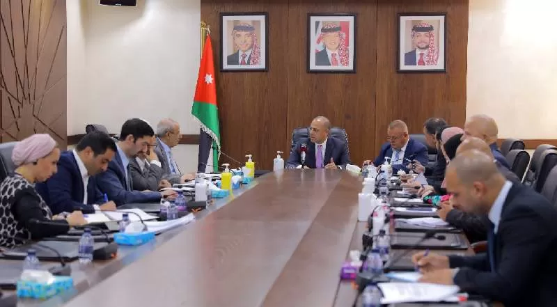 مدار الساعة,أخبار مجلس النواب الأردني,خير أبو صعيليك,وزير العدل,وزارة الصناعة والتجارة,وزارة الصناعة