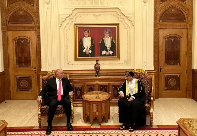 مدار الساعة,أخبار الأردن,اخبار الاردن,نائب رئيس الوزراء,وزير الخارجية وشؤون المغتربين,رئيس الوزراء,الملك عبدالله الثاني,المملكة الأردنية الهاشمية,التدريب المهني,سلطنة عمان,السلطان هيثم بن طارق