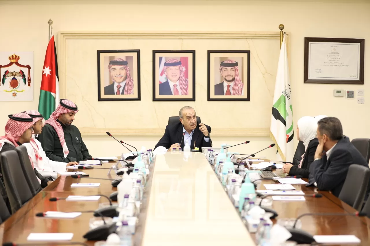 مدار الساعة,أخبار الأردن,اخبار الاردن,وزير الأشغال العامة والإسكان,وزير النقل,ماهر أبو السمن,دائرة العطاءات الحكومية,وزارة الأشغال العامة والإسكان,وزارة التخطيط والتعاون الدولي,مؤسسة الغذاء والدواء,وزارة الأشغال,وزارة التخطيط,مستشفى الأميرة بسمة,الملك سلمان,البحر الميت