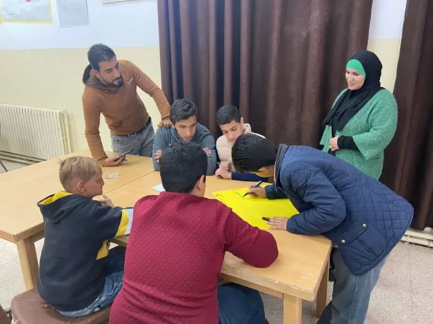 مدار الساعة,مناسبات أردنية,الملك عبدالله الثاني,وزارة التربية والتعليم