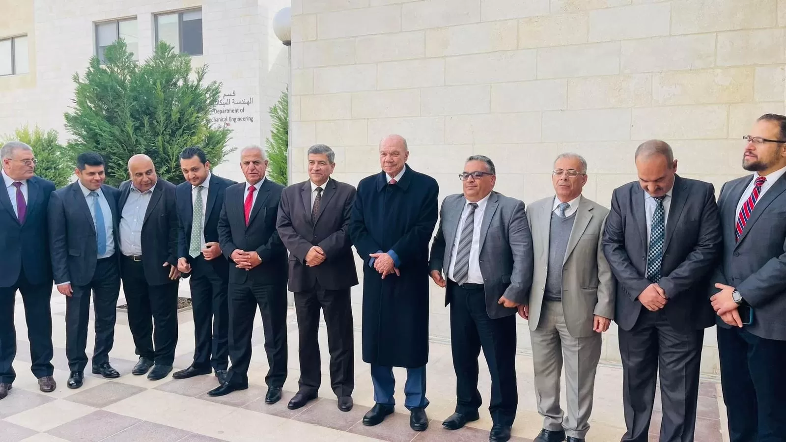 مدار الساعة,أخبار الجامعات الأردنية,الملك عبد الله الثاني,مجلس الأعيان