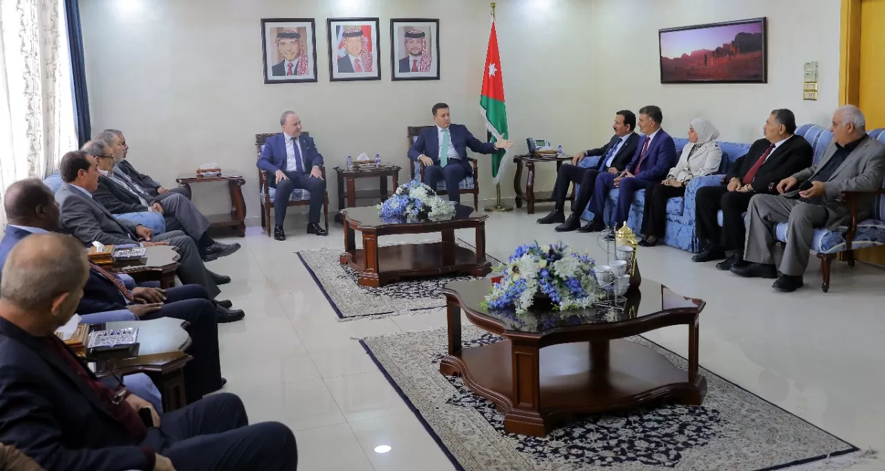 مدار الساعة,أخبار مجلس النواب الأردني,الملك عبد الله الثاني,الملك عبدالله الثاني,دائرة الشؤون الفلسطينية,مجلس النواب