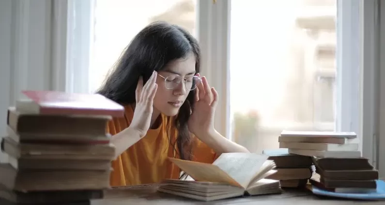 مدار الساعة,أخبار الأسرة