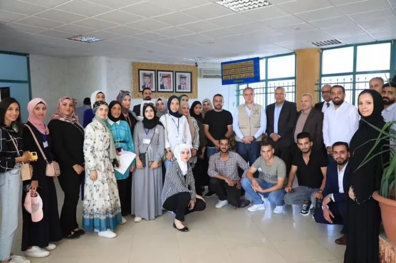 مدار الساعة,أخبار الأسرة