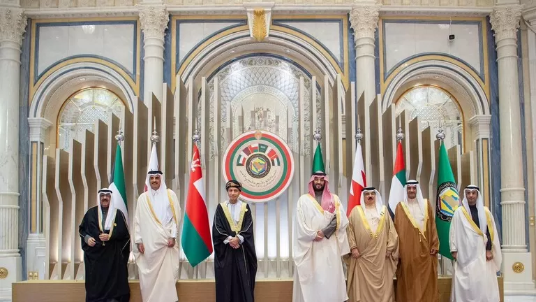 مدار الساعة,أخبار عربية ودولية,ولي العهد,الانتخابات النيابية,الأمم المتحدة,أوبك,الأمير محمد بن سلمان,المملكة العربية السعودية,الملك سلمان,السلطان هيثم بن طارق,سلطنة عمان,الملك حمد بن عيسى,مملكة البحرين,جمهورية مصر العربية,الإمارات العربية المتحدة,كأس العالم,الضفة الغربية,أونروا,وسائل التواصل الاجتماعي,التنمية المستدامة,جامعة الدول العربية