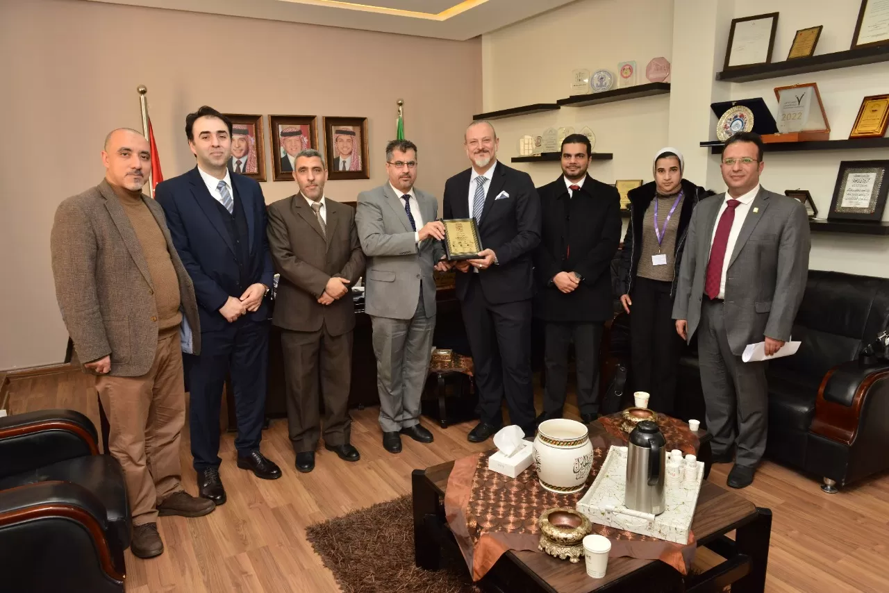 مدار الساعة,أخبار الجامعات الأردنية,الجمعية العلمية الملكية,جامعة البترا