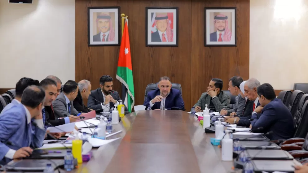 مدار الساعة,أخبار مجلس النواب الأردني,دائرة ضريبة الدخل والمبيعات,دائرة مراقبة الشركات,دائرة ضريبة الدخل