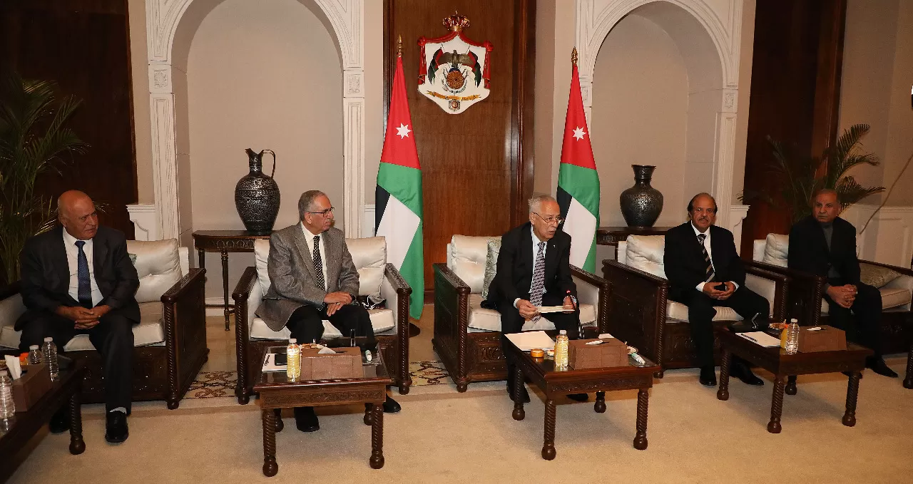 مدار الساعة,أخبار الأردن,اخبار الاردن,الديوان الملكي الهاشمي,قصر بسمان