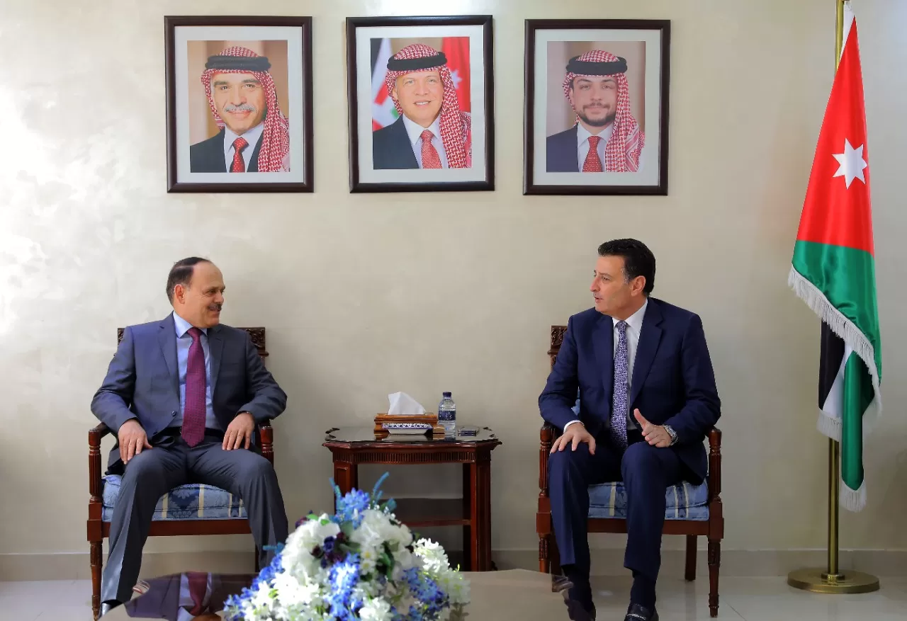 مدار الساعة,أخبار مجلس النواب الأردني,خير أبو صعيليك,الملك عبد الله الثاني,مجلس النواب,البحر الميت