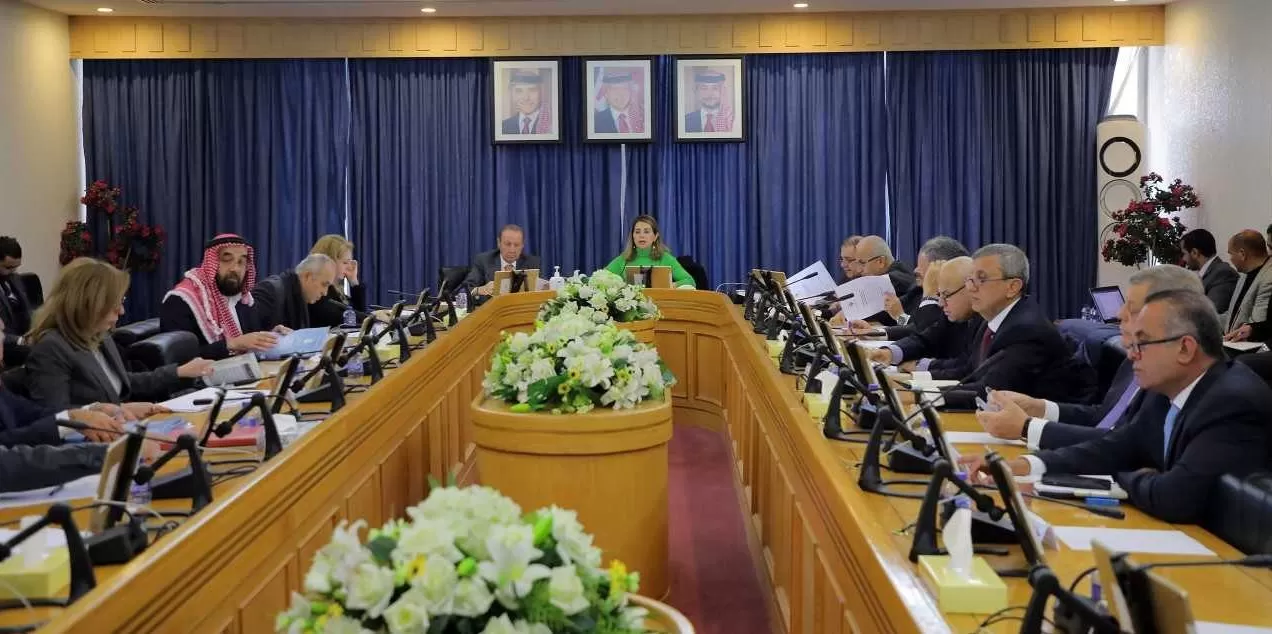مدار الساعة,أخبار مجلس النواب الأردني,وزير الدولة للشؤون القانونية,نانسي نمروقة,دائرة ضريبة الدخل والمبيعات,دائرة الموازنة العامة,دائرة مراقبة الشركات,مجلس الأعيان,مجلس النواب,دائرة ضريبة الدخل,مجلس الأمة,سلطة منطقة العقبة الاقتصادية الخاصة