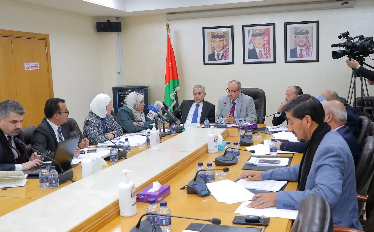 مدار الساعة,أخبار مجلس النواب الأردني,هيئة تنظيم قطاع الاتصالات,صندوق توفير البريد,وزارة الاقتصاد الرقمي,مجلس النواب