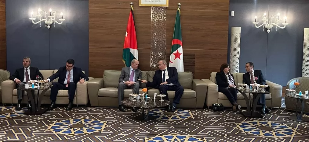 مدار الساعة,أخبار اقتصادية,وزير الصناعة والتجارة والتموين,وزير العمل,وزير الصحة,وزيرة الثقافة,وزيرة الاستثمار,الملك عبدالله الثاني,صالح الخرابشة,الضمان الاجتماعي,الملكية الأردنية