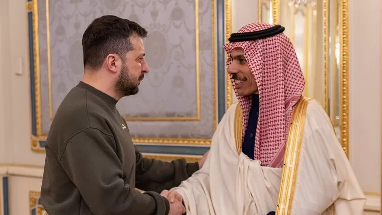 مدار الساعة,أخبار عربية ودولية