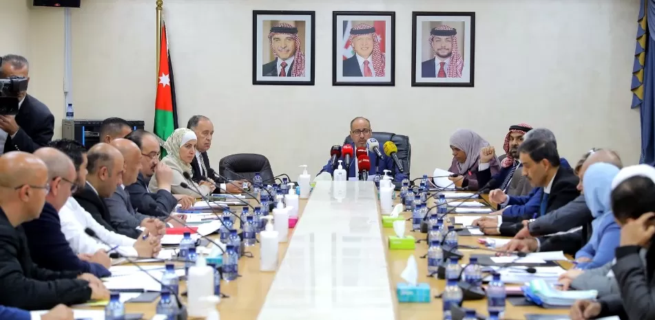 مدار الساعة,أخبار مجلس النواب الأردني,وزير المياه والري,وزارة المياه والري,سلطة وادي الأردن,سلطة المياه,ديوان المحاسبة,وزارة المياه,وادي الأردن,هيئة النزاهة ومكافحة الفساد,مجلس النواب,مكافحة الفساد