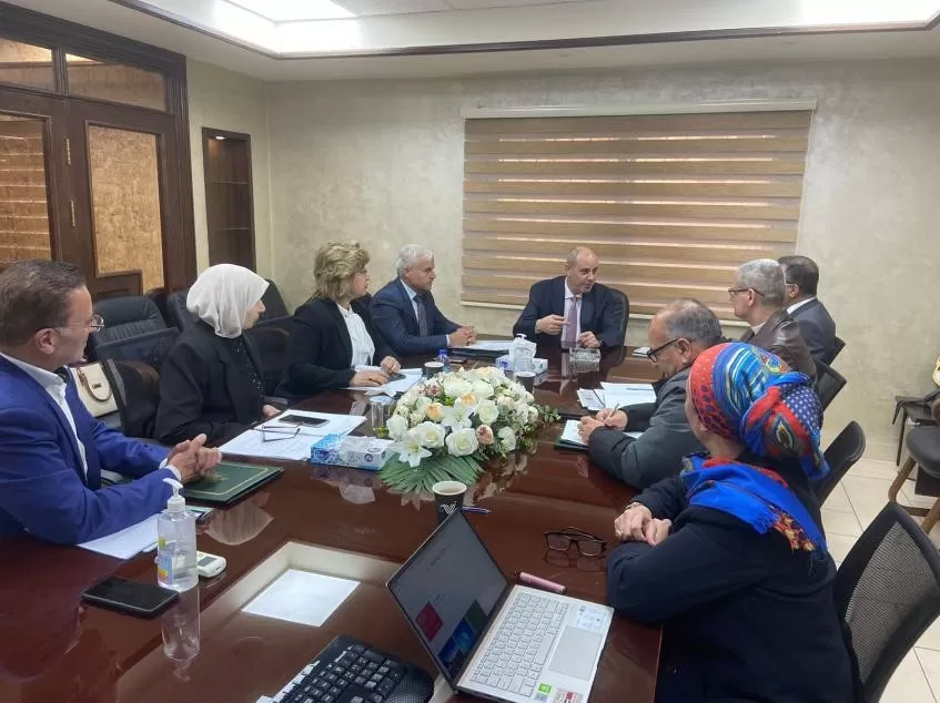 مدار الساعة,أخبار اقتصادية,وزير الصناعة والتجارة والتموين,وزير العمل,الملك عبدالله الثاني,رئيس الوزراء