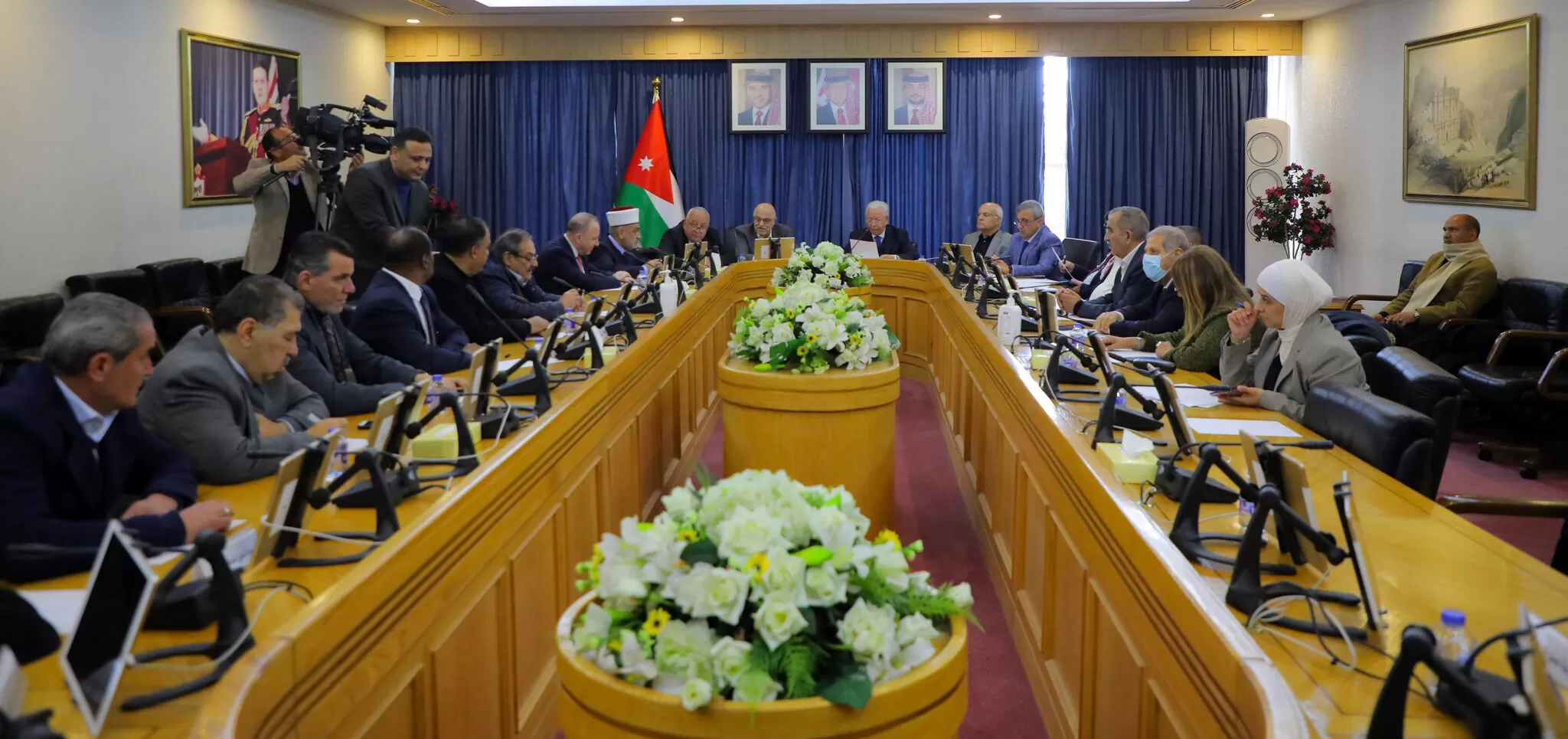 مدار الساعة,أخبار مجلس النواب الأردني,وزير الأوقاف والشؤون والمقدسات الإسلامية,الدكتور محمد الخلايلة,محمد الخلايلة,الملك عبدالله الثاني,دائرة الشؤون الفلسطينية,مجلس الأعيان,وزارة الخارجية,وزارة الأوقاف,أونروا,المسجد الأقصى