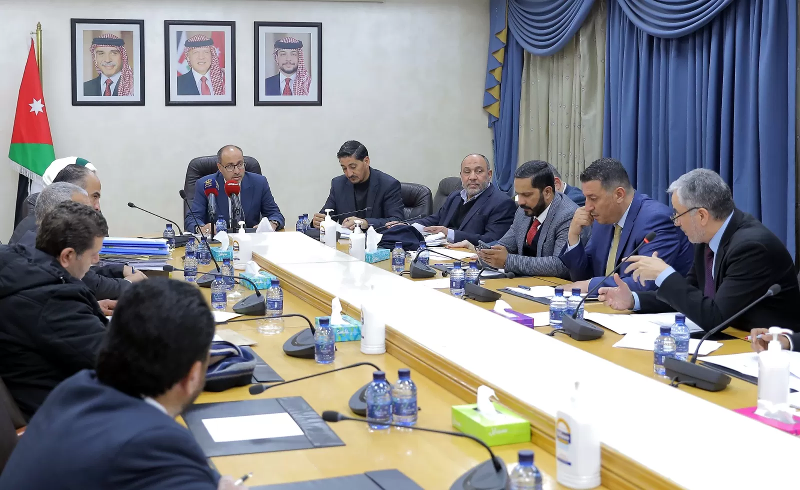 مدار الساعة,أخبار مجلس النواب الأردني,رئيس الوزراء,الملك عبد الله الثاني,الحسين بن عبدالله الثاني,وزارة التربية والتعليم,هيئة النزاهة ومكافحة الفساد,ديوان المحاسبة,وزارة التربية,مكافحة الفساد,الجيش العربي