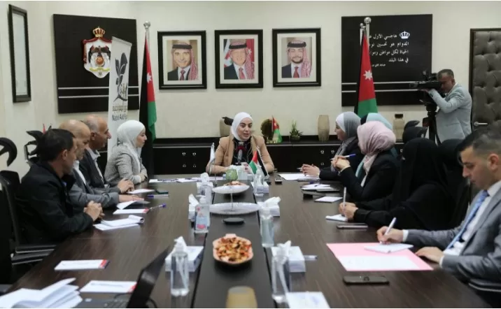 مدار الساعة,أخبار مجلس النواب الأردني,وزيرة التنمية الاجتماعية,صندوق المعونة الوطنية,التنمية الاجتماعية