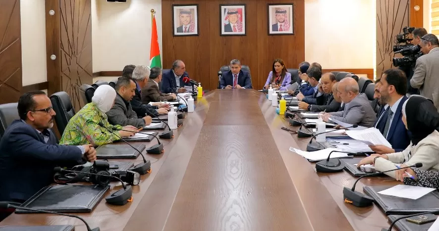 مدار الساعة,أخبار مجلس النواب الأردني,وسام التهتموني,وزير النقل,محمد الخلايلة,الهيئة البحرية الأردنية,وزارة النقل,هيئة النزاهة ومكافحة الفساد,مكافحة الفساد