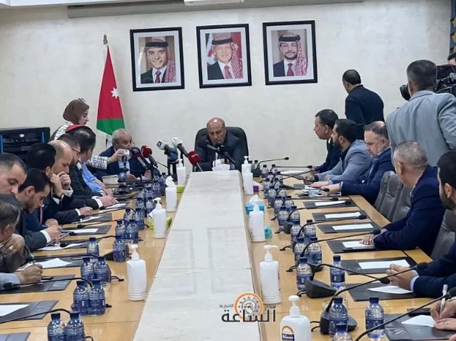 مدار الساعة,أخبار مجلس النواب الأردني,وزير العدل,رئيس الوزراء,مديرية الأمن العام,الأمن العام,إدارة مراكز الإصلاح والتأهيل