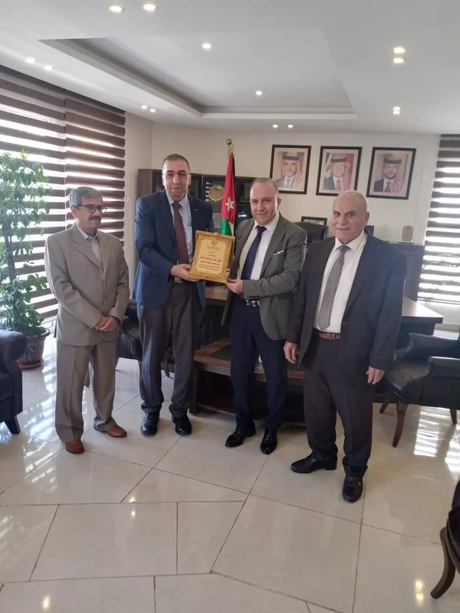 مدار الساعة,مناسبات أردنية,دائرة الشؤون الفلسطينية,#التعليم_في_فلسطين #التعاون_الجامعي #المنح_الدراسية