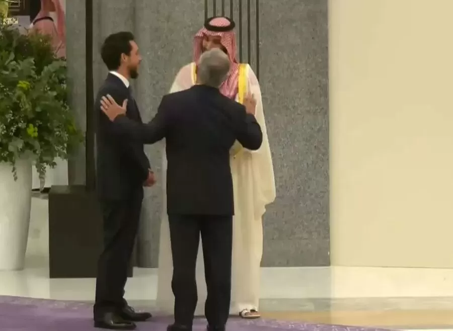 مدار الساعة,Video,فيديو,أخبار الأردن,اخبار الاردن,ولي العهد,الملك عبدالله الثاني,الملك عبد الله الثاني,الأمير محمد بن سلمان,مواقع التواصل الاجتماعي,جامعة الدول العربية