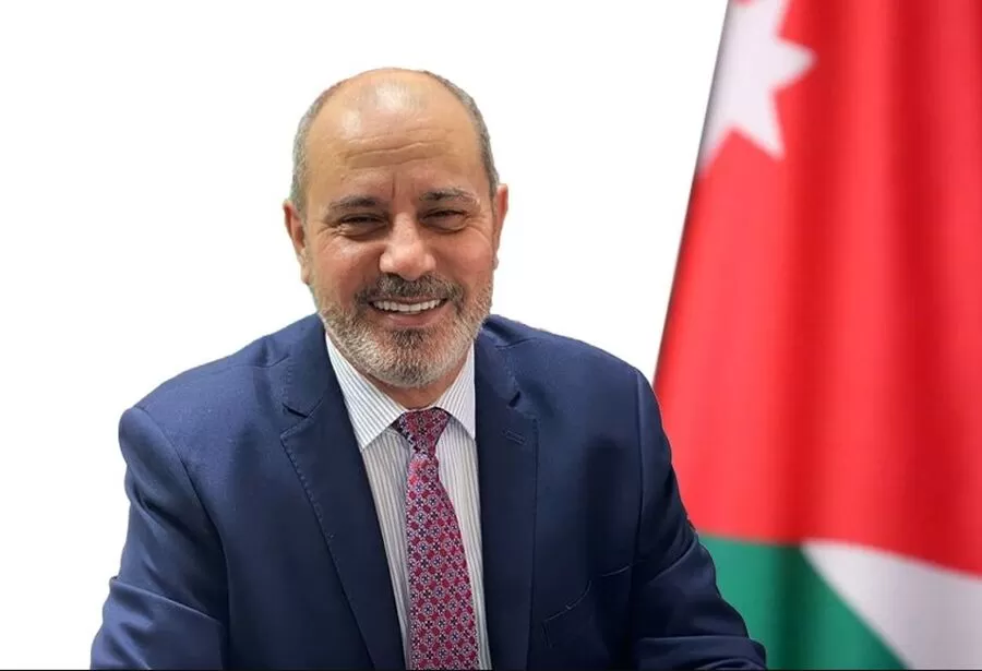 مدار الساعة,أخبار اقتصادية,وزير الصناعة والتجارة والتموين,وزير العمل,الملك عبد الله الثاني,رئيس الوزراء,وزارة الصناعة,الضمان الاجتماعي,التدريب المهني,#الأردن_وسوريا #التعاون_العربي #الحوار_الاجتماعي