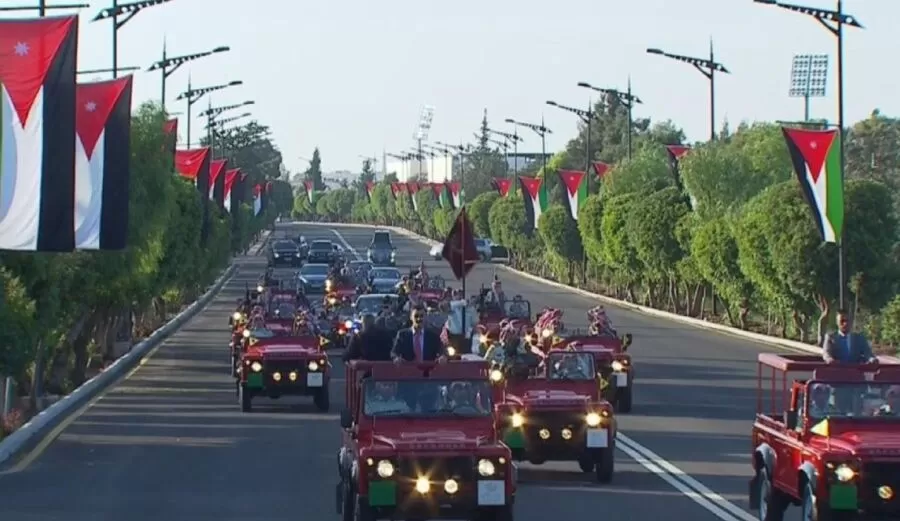 مدار الساعة,أخبار الأردن,اخبار الاردن,الأمير الحسين بن عبد الله الثاني,ولي العهد,الملك عبدالله الثاني,وكالة الأنباء الأردنية,مجلس الأمة,عيد الجيش,الثورة العربية الكبرى,قصر زهران,قصر الحسينية,الجيش العربي,#الموكب_الأحمر #تقليد_ملكي #الأردن_الوطنيّة