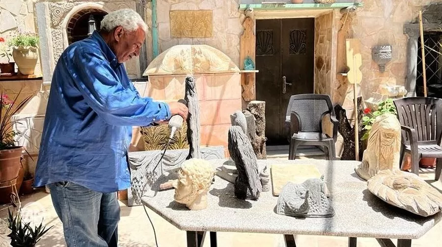 مدار الساعة,أخبار الأردن,اخبار الاردن,وزارة الثقافة,#فن_النحت_على_الصخور #الحوامدة_فنان_أردني_متميز #جرش_مدينة_الآثار_والفنون