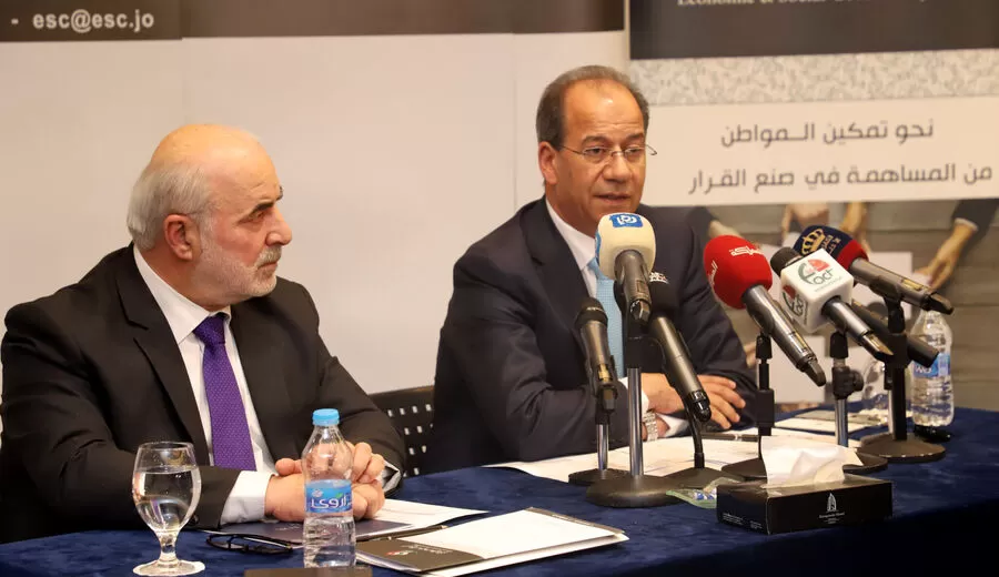 مدار الساعة,أخبار الأردن,اخبار الاردن,وزير الاتصال الحكومي,رئيس الوزراء,نقابة الصحفيين الأردنيين,وزارة الاتصال الحكومي,وسائل التواصل الاجتماعي,1. #الحوار_الوطني_للإعلام_والاتصال_الحكومي,2. #الإعلام_رافعة_أساسية_للتحديث_الثلاثي,3. #مسودة_السياسة_العامة_للإعلام_والاتصال_الحكومي