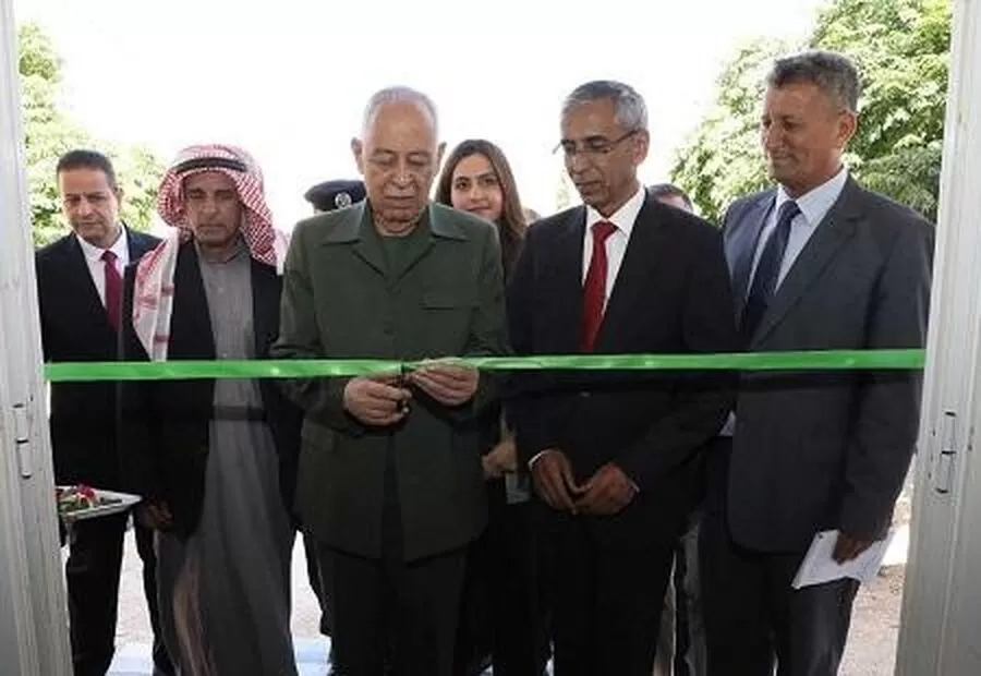 مدار الساعة,أخبار الأردن,اخبار الاردن,الملك عبدالله الثاني,الديوان الملكي الهاشمي,المركز الوطني للبحوث الزراعية,المؤسسة العامة للغذاء والدواء,المؤسسة التعاونية الأردنية,وزارة التخطيط والتعاون الدولي,وكالة الأنباء الأردنية,وزارة التخطيط,التنمية المستدامة,المشاريع الإنتاجية، إلى شرح مفصل عن الخطوات التي تم اتخاذها لتطوير هذه المشاريع، والتحديات التي واجهتها الجمعيات التعاونية في هذا الصدد، وأشاد بالجهود المبذولة لتحقيق هذه المبادرة الملكية الهامة.,,#التعاون_المجتمعي,#تنمية_البادية_الأردنية,#المبادرات_التنموية_الملكية