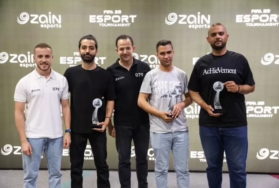 مدار الساعة,مناسبات أردنية,شركة زين الأردن,مجمع الملك الحسين للأعمال,على جائزة قيمتها 1000 دينار، فيما حل لاعبا الأردنيين محمد العبداللات ومحمد العبدالله في المركزين الثاني والثالث على التوالي، وحصلا على جوائز نقدية بقيمة 500 و250 دينار على التوالي.,,#زين_الأردن #رياضات_إلكترونية #بطولة_FIFA23