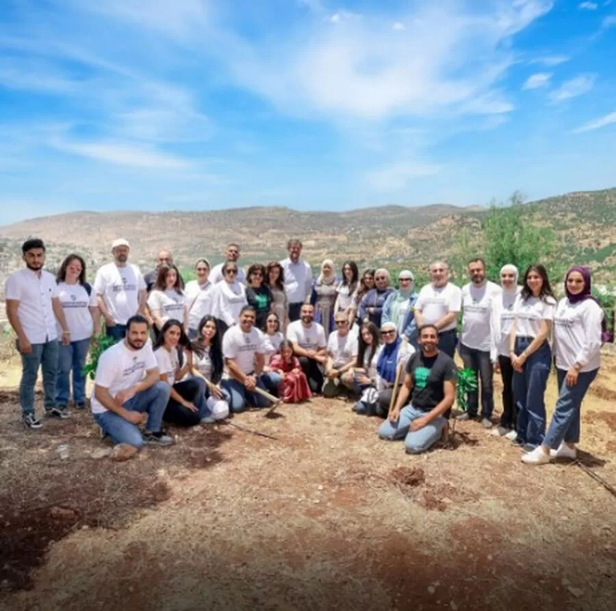 مدار الساعة,مناسبات أردنية,البنك الأردني الكويتي,التنمية المستدامة,تشمل الحفاظ على البيئة وتحسين جودة الحياة في المجتمع.,,#زراعة_الشجرات_للبيئة,#التعاون_الجماعي_للتنمية_المستدامة,#المسؤولية_الاجتماعية_للشركات