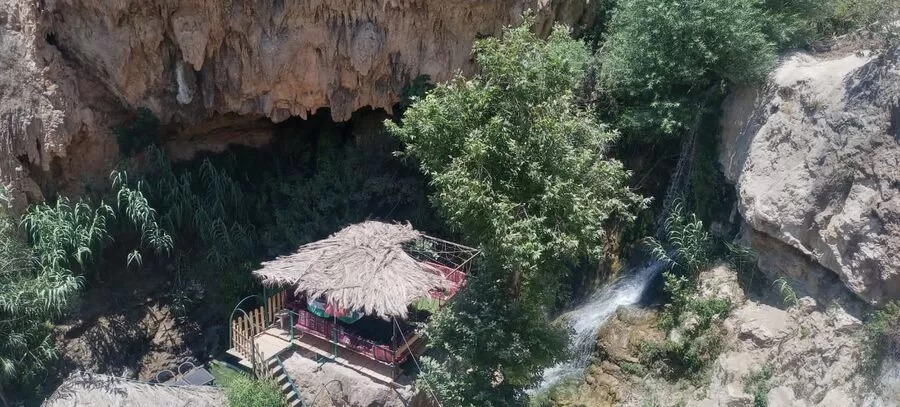 مدار الساعة,Video,فيديو,أخبار السياحة في الأردن,1. #منتجع_سحر_الطبيعة,2. #تجربة_فريدة,3. #استرخاء_واستمتاع