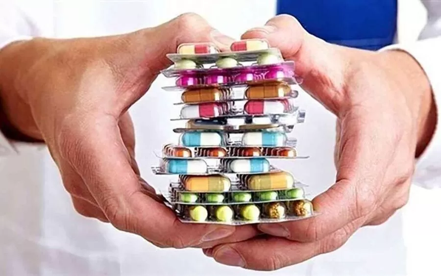 مدار الساعة,أخبار الأردن,اخبار الاردن,المؤسسة العامة للغذاء والدواء,الثلاثة هاشتاغات المناسبة للنص هي:,1. #تخفيض_أسعار_الأدوية,2. #المؤسسة_العامة_للغذاء_والدواء,3. #صيدليات_بأسعار_مخفضة