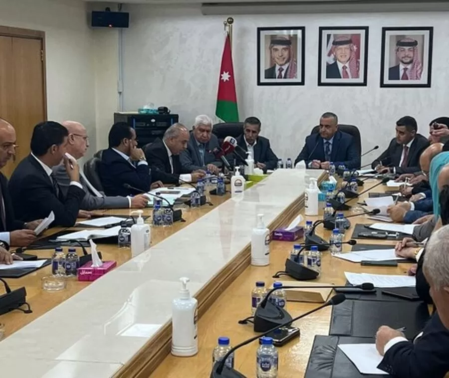 مدار الساعة,أخبار مجلس النواب الأردني,وزير التربية والتعليم,الدكتور عزمي محافظة,عزمي محافظة,الملك عبدالله الثاني,وزارة التربية,1. #امتحان_الكيمياء,2. #التوجيهي,3. #تصحيح_الامتحان