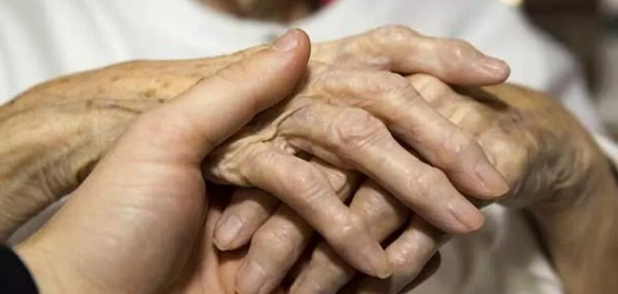 مدار الساعة,أخبار الأسرة