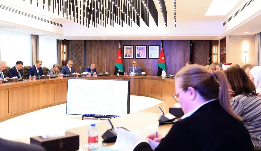 مدار الساعة,أخبار الأردن,اخبار الاردن,رئيس الوزراء,دائرة ضريبة الدخل والمبيعات,الجمارك الأردنية,وزارة التربية والتعليم,ديوان التشريع والرأي,دائرة ضريبة الدخل,ديوان المحاسبة,الجامعة الهاشمية