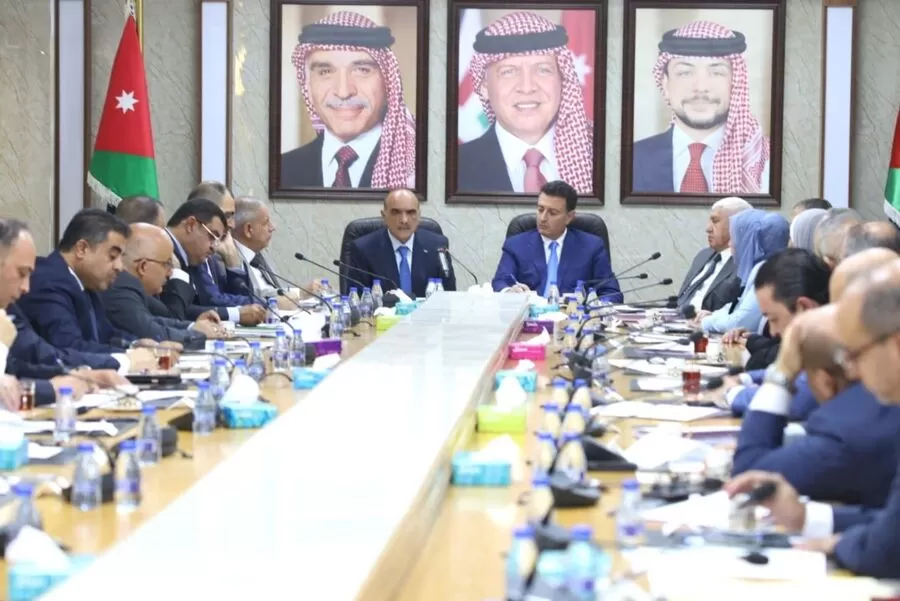 مدار الساعة,أخبار الأردن,اخبار الاردن,نائب رئيس الوزراء,وزير الخارجية وشؤون المغتربين,رئيس الوزراء,الملك عبدالله الثاني,الحسين بن عبدالله الثاني,ولي العهد,الملكة رانيا العبدالله,مجلس النواب,القوات المسلحة,قطاع غزة,أونروا,المملكة العربية السعودية,سيادة القانون,المستشفى الميداني الأردني